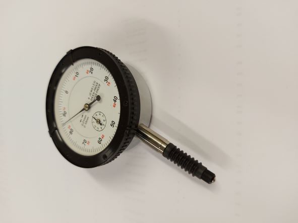 Analoginen mittakello nestetiivis AMUD1