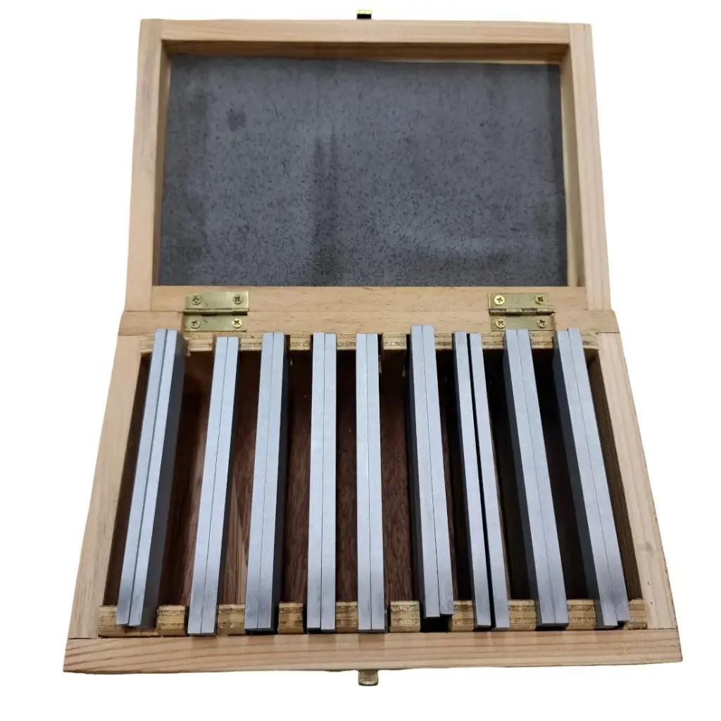 Suuntaispalasarja 10-42mm L100mm S4mm